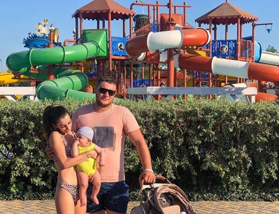Богдана и Дима Кварацхелия весело провели время вдвоем в аквапарке
