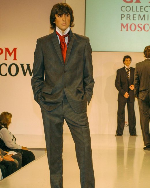 22-летний Андрей Шабарин позирует в качестве модели