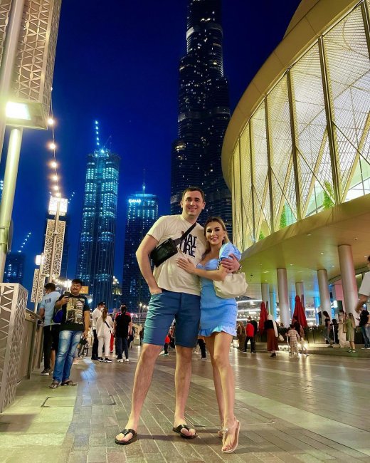 Супруги Андрей Шабарин и Роза Райсон на отдыхе в Дубае