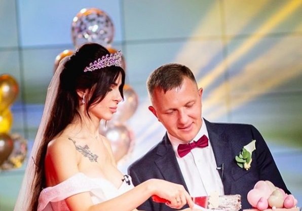 Настя Голд и Илья Яббаров месяц потратили, чтобы отказаться от развода